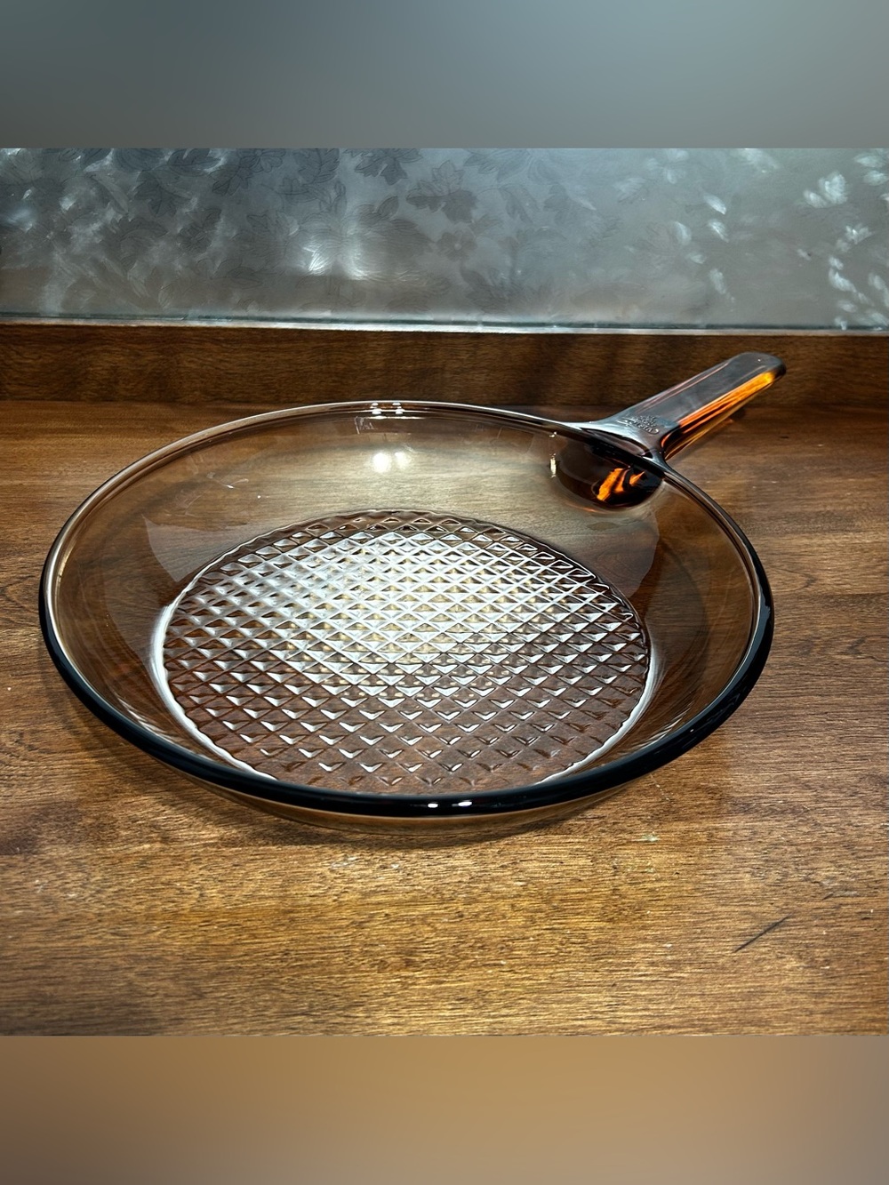 Corning Vision Amber Skillet - Fry Pan - Waffle Bottom - Cookware - 10in - USA